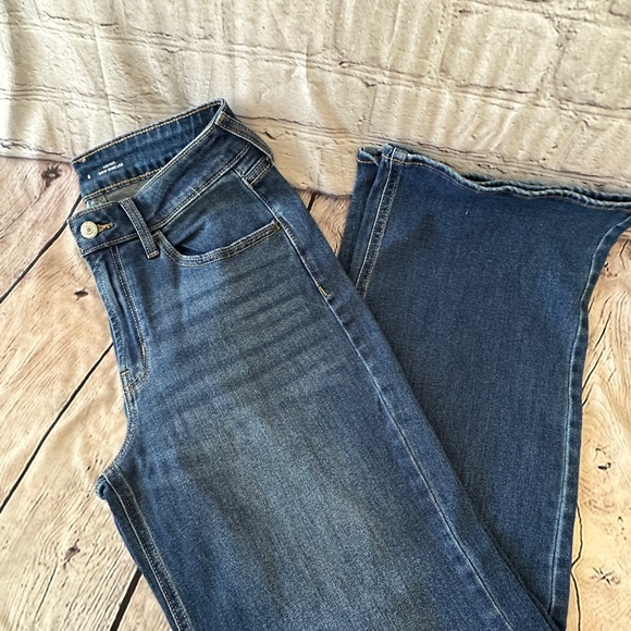 Old Navy Denim - Old Navy Blue Straight Leg Jeans